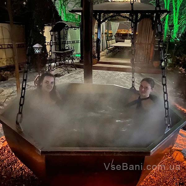 Чтобы хорошо распарить кожу и очистить поры посещайте баню