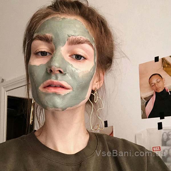 Как избавиться от прыщей на щеках