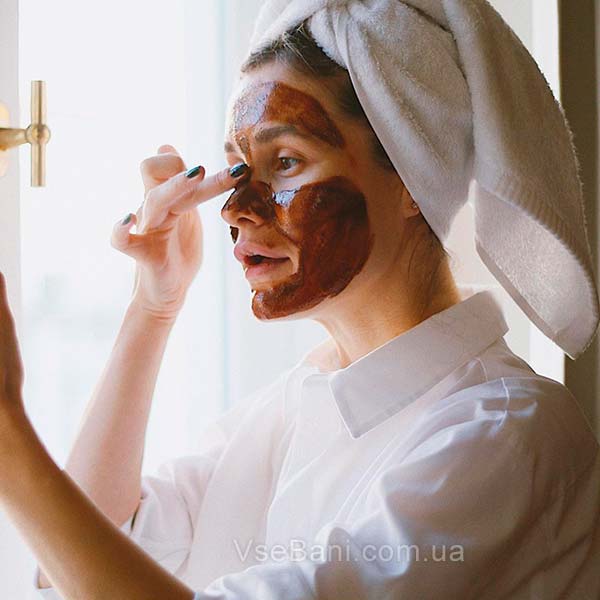 Очищающая маска для удаления чёрных точек на лице