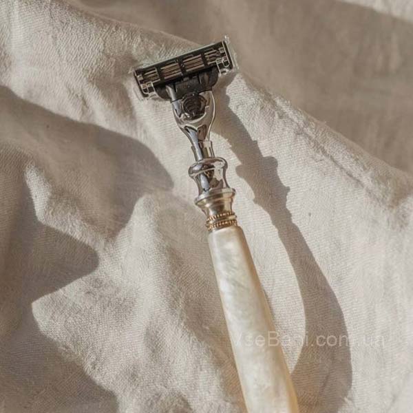 Как убрать сыпь на подбородке у мужчин после бритья