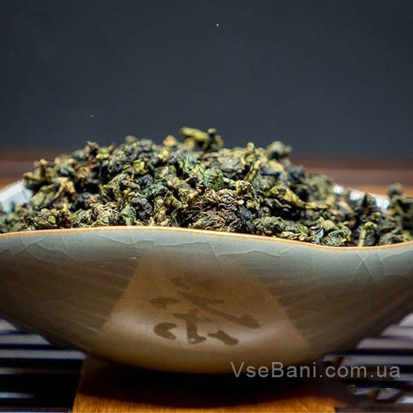 Компрессы и аппликации из зеленого чая снизят воспаление прыщей Компрессы и аппликации из зеленого чая снизят воспаление прыщей