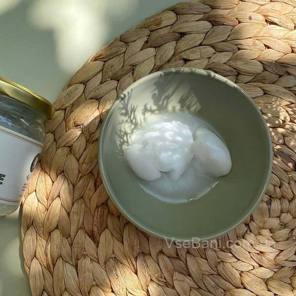 Как убрать сыпь с помощью увлажнения кожи кокосовым маслом на грудине Как убрать сыпь с помощью увлажнения кожи кокосовым маслом на грудине