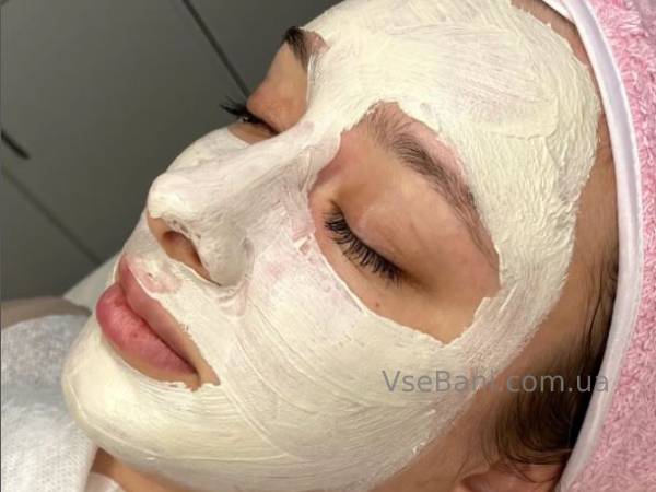 Как избавиться от прыщей на лбу