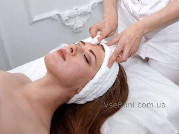 Как избавиться от прыщей на лбу