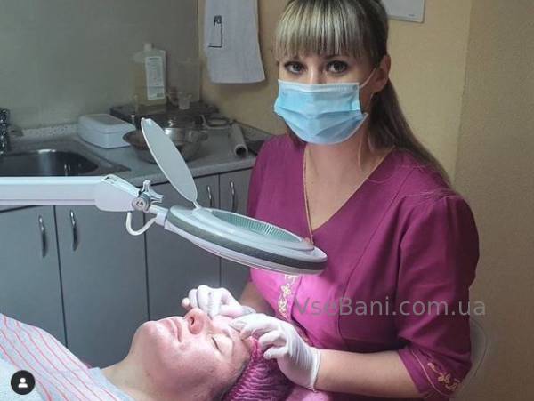 Как избавиться о пятен после прыщей