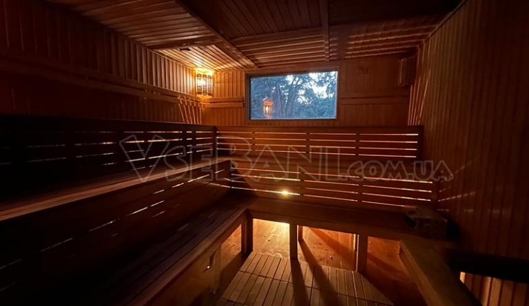 Заміський комплекс Golden Gate