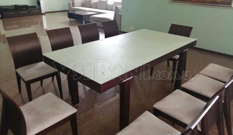 Заміський комплекс Golden Gate