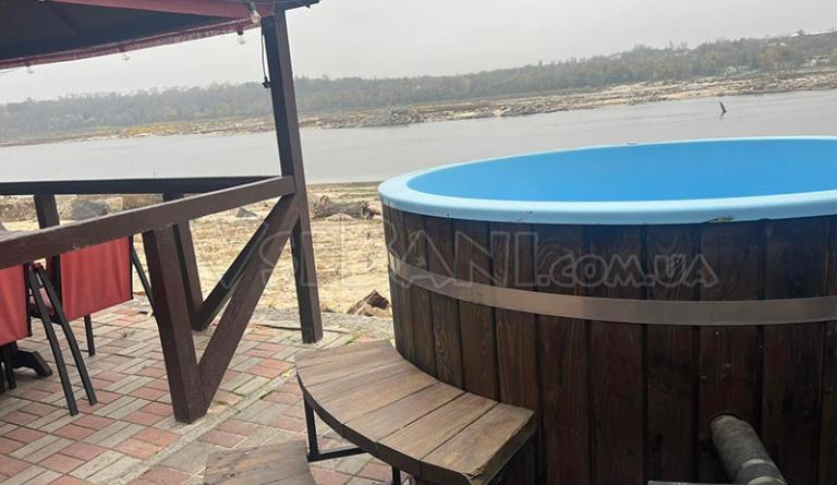  Баня-чан Яхт-клуб Бомбардир 