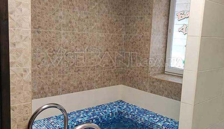 Банне подвір'ячко