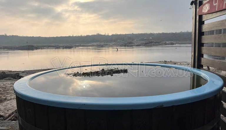  Баня-чан Яхт-клуб Бомбардир 